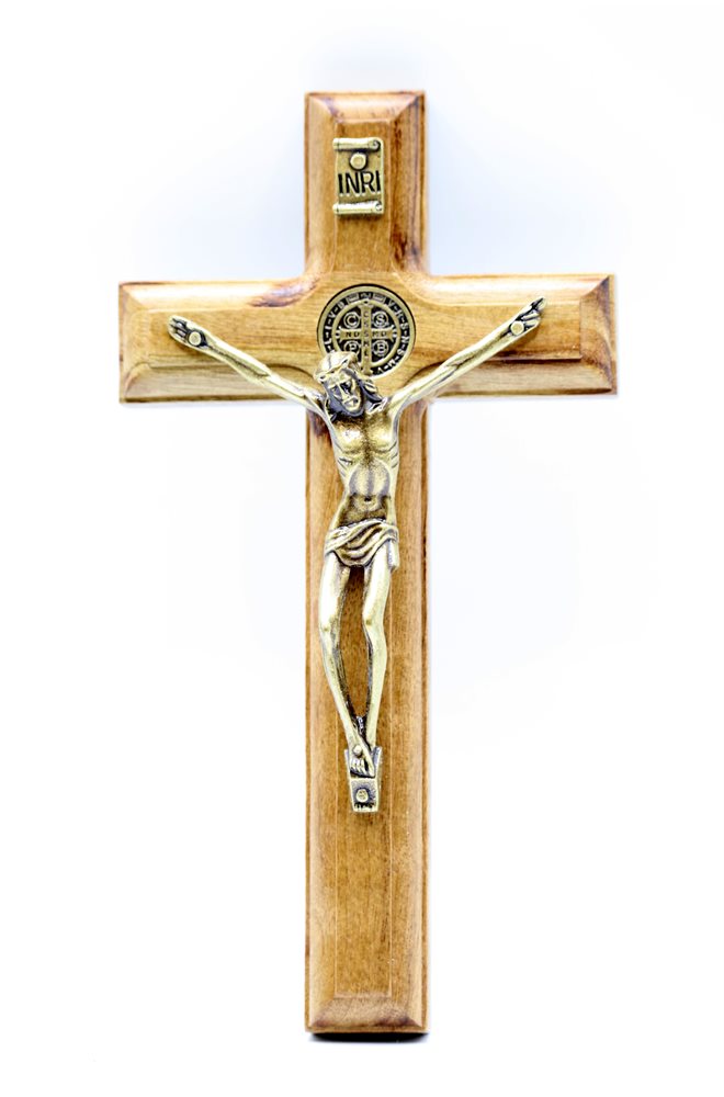 St Benedict Wood Crucifix 9 x 17 cm, Gold Finish Metal Co.