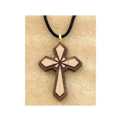 Pendentif croix & corde en érable verni, 1 3 / 8" (3.5 cm)