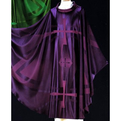 Chasuble #65-000521 violet en laine et soie