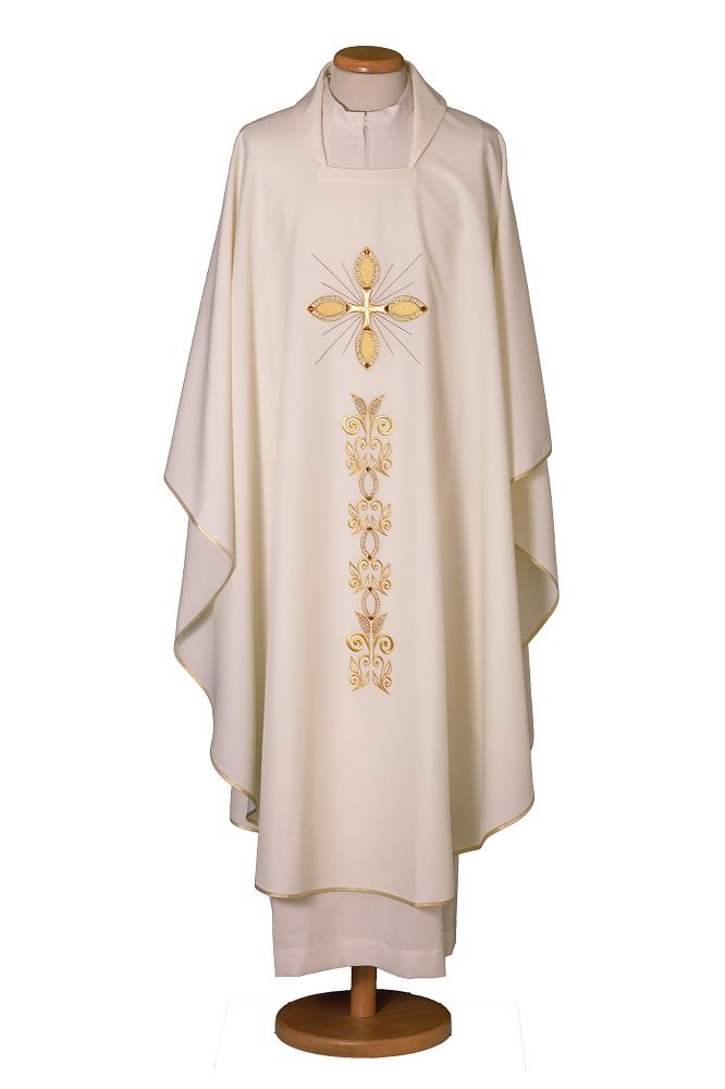 Ivory Chasuble #65-000952 100% polyester