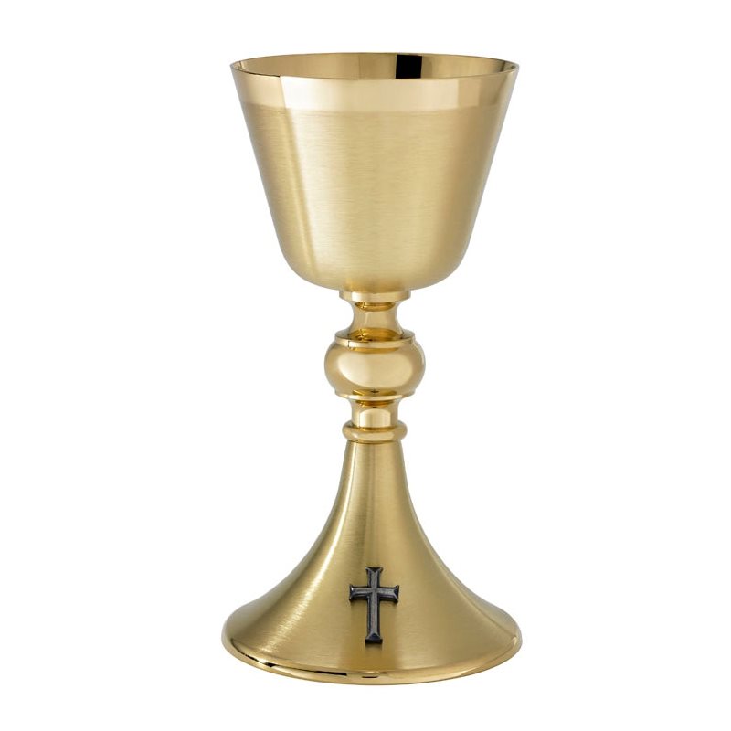 Chalice 8 5 / 8" (22 cm) Ht. w / scale paten, 5.5" (14cm) Dia.