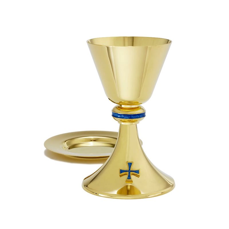 Chalice 6 7 / 8" Ht. w / well paten, 5 3 / 8" (13.6 cm) Dia.