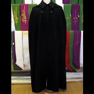 Cloak, w / arm slits, wool melton wtih detachable hood