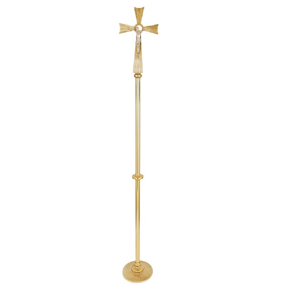 Croix de procession en laiton poli 85'' H. x 10 3 / 4'' base